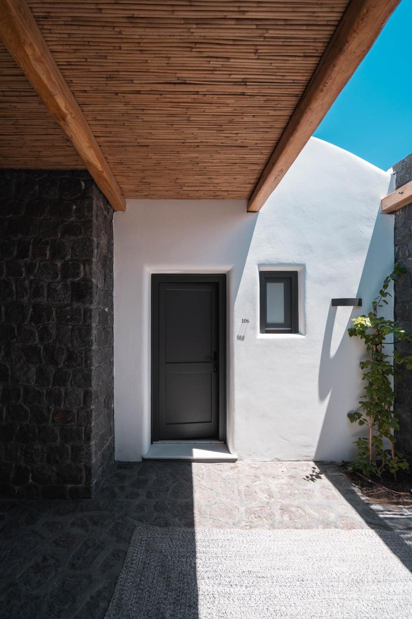 Nero Suites By Nomee Hospitality Group Imerovigli  Zewnętrze zdjęcie