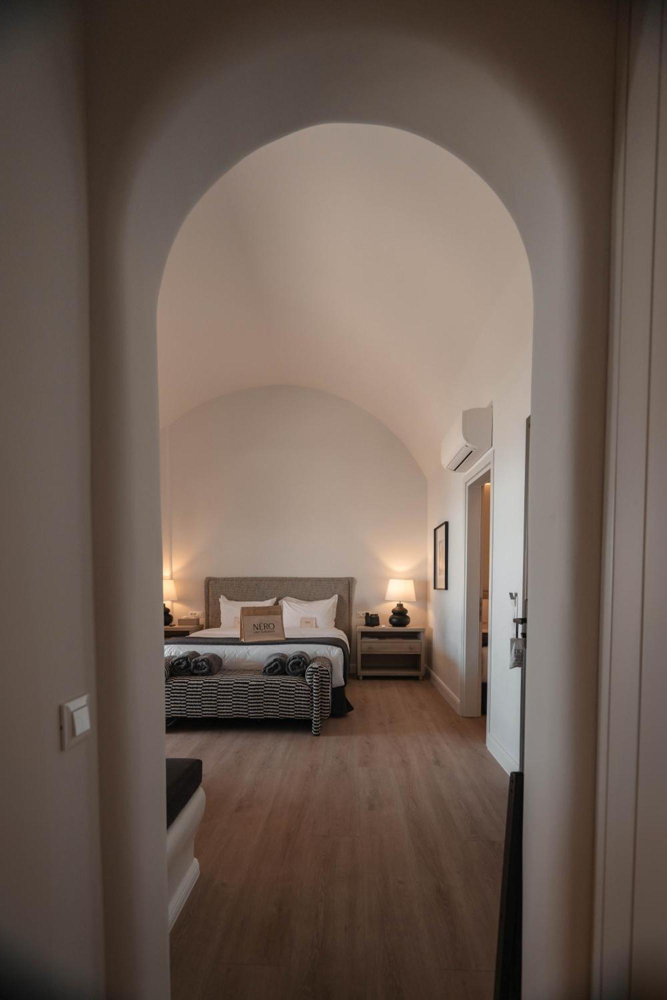 Nero Suites By Nomee Hospitality Group Imerovigli  Zewnętrze zdjęcie