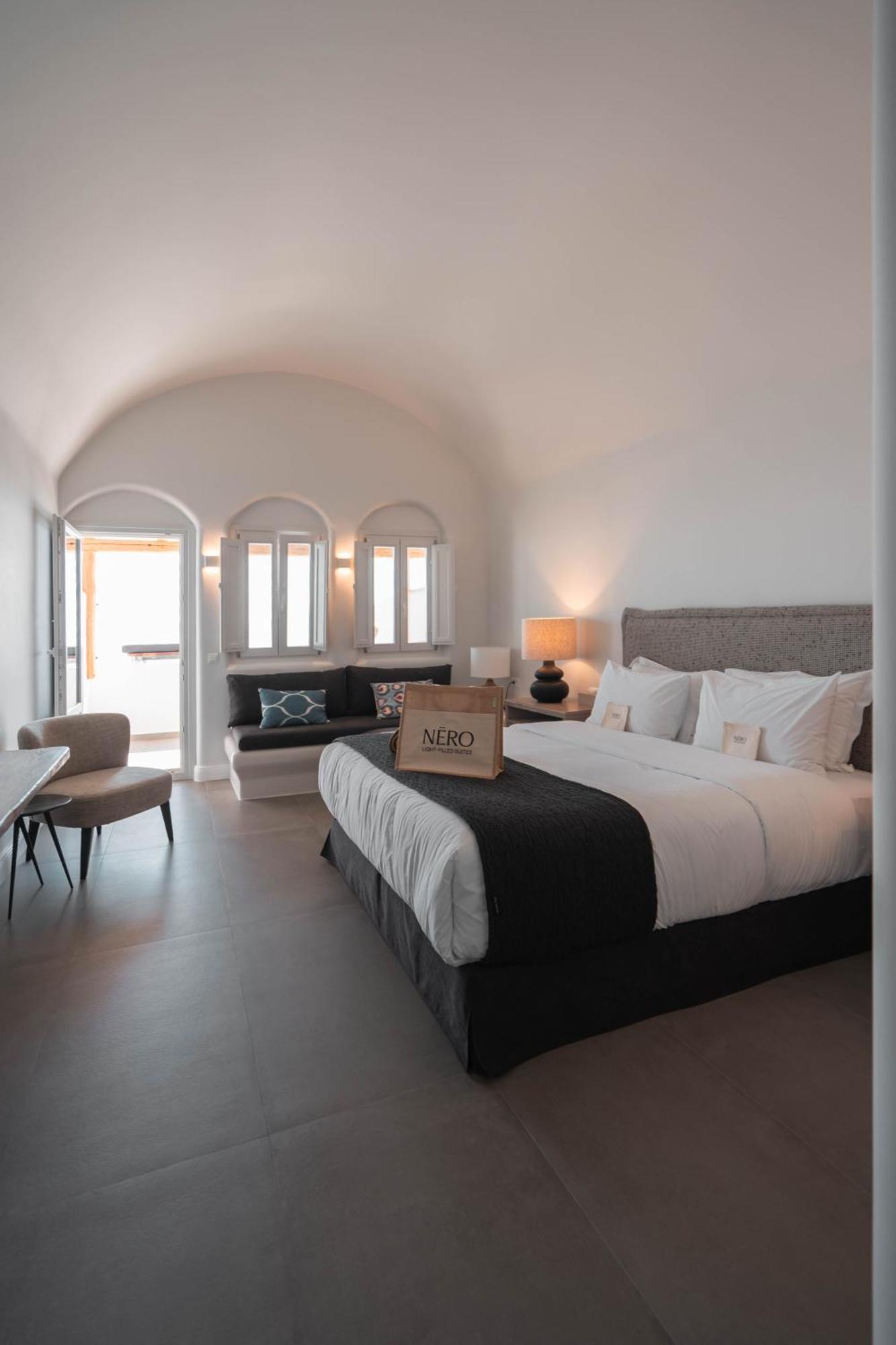Nero Suites By Nomee Hospitality Group Imerovigli  Zewnętrze zdjęcie